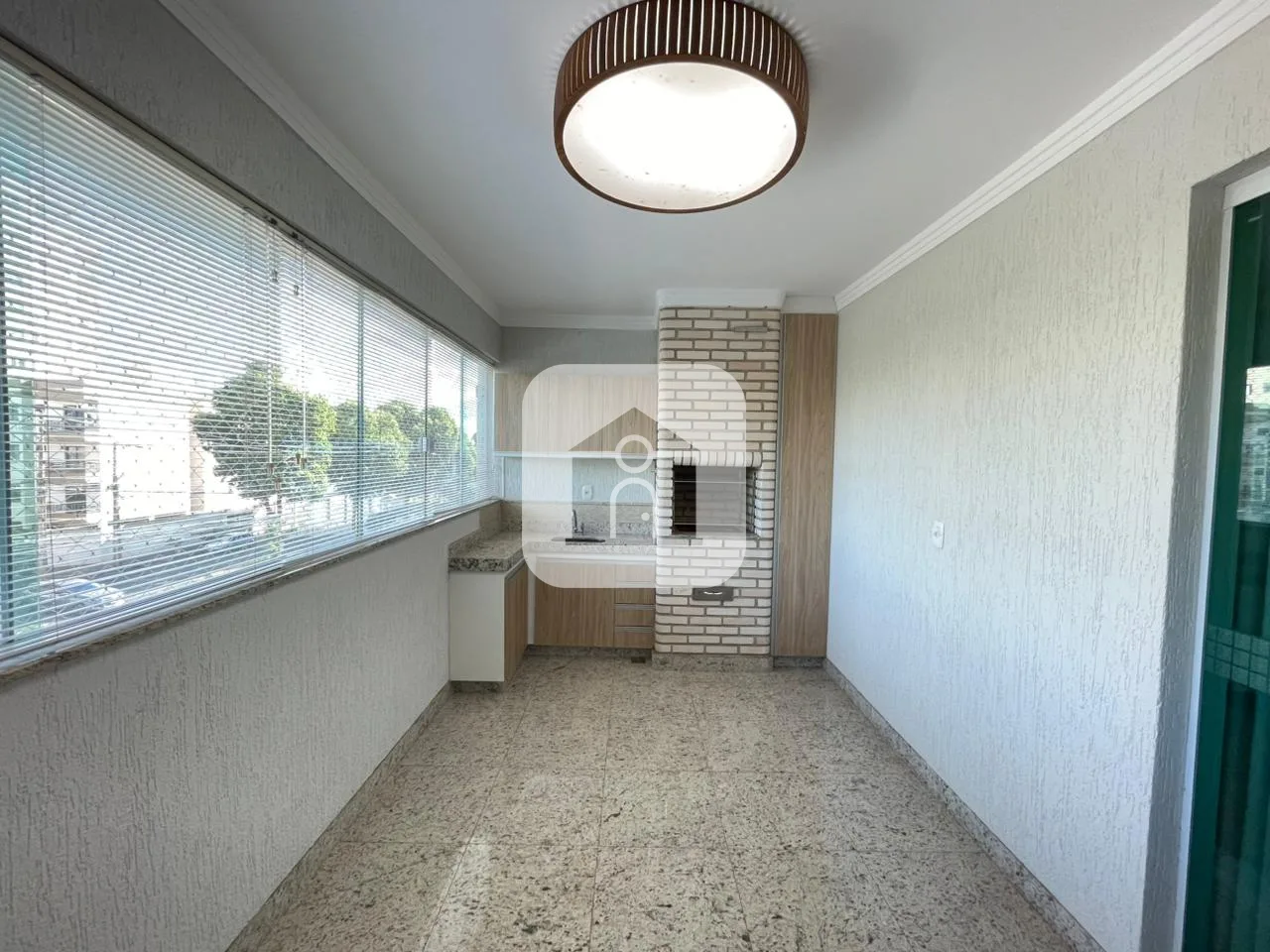 Alugar Apartamento / Padr&atilde;o em Uberl&acirc;ndia R$ 3.700,00 - Foto 6