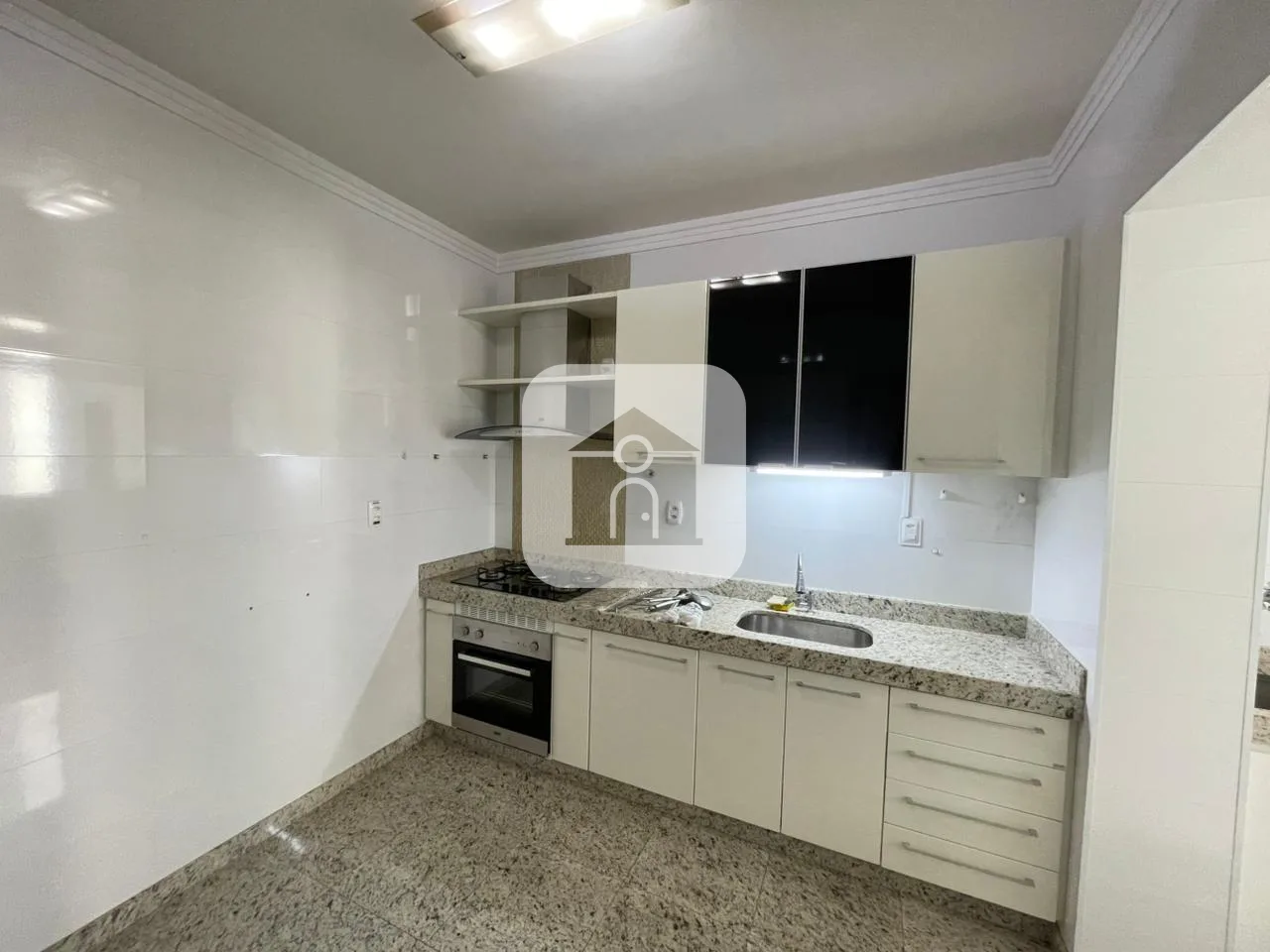 Alugar Apartamento / Padr&atilde;o em Uberl&acirc;ndia R$ 3.700,00 - Foto 7