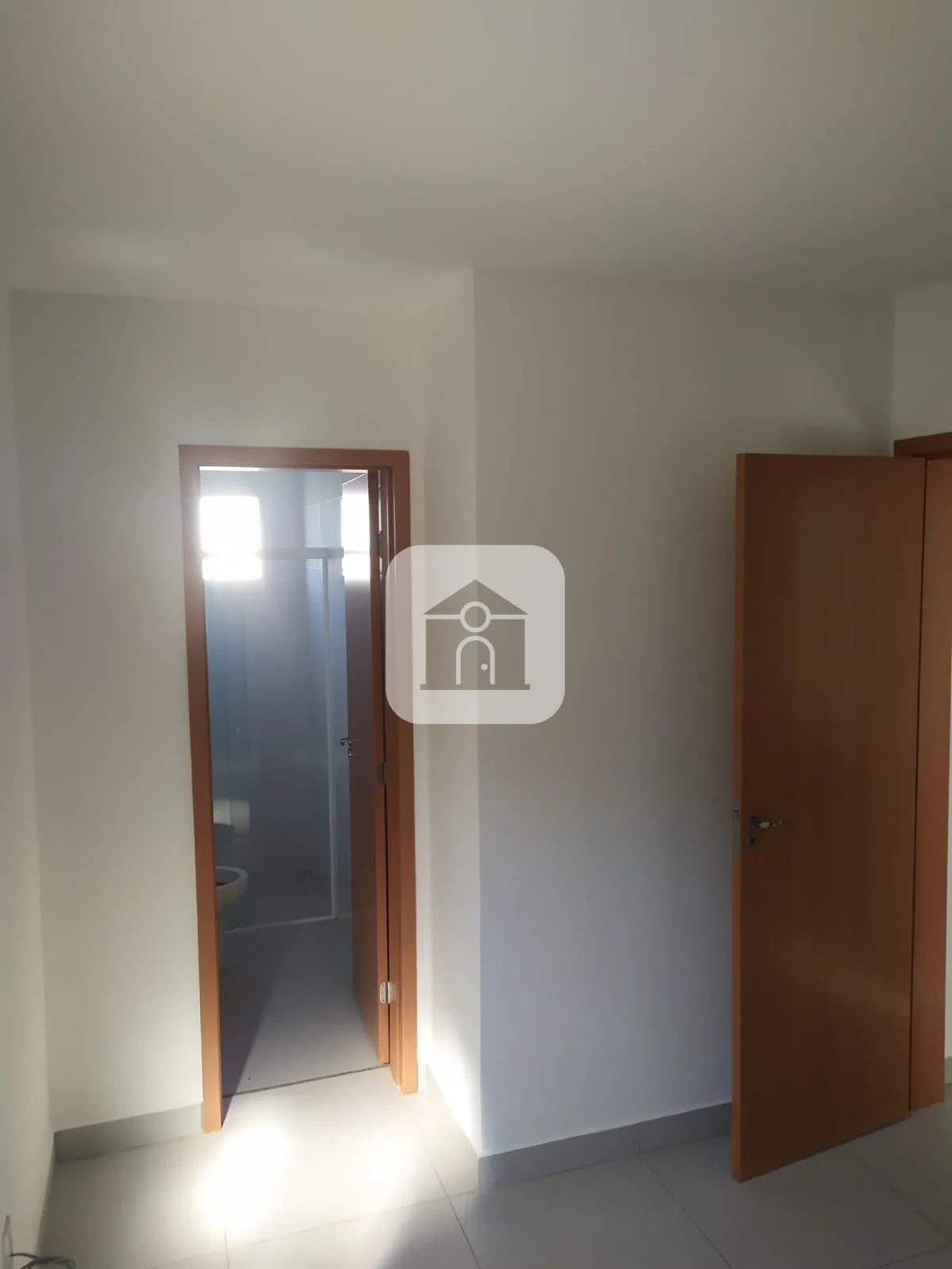 Alugar Apartamento / Padr&atilde;o em Uberl&acirc;ndia R$ 1.900,00 - Foto 5