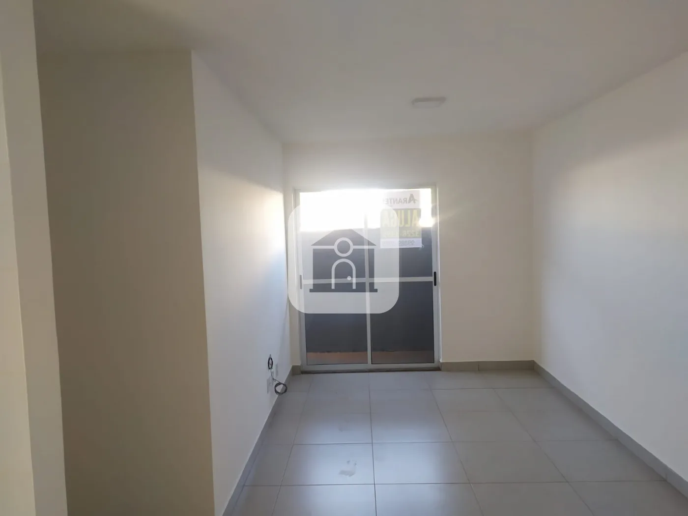 Alugar Apartamento / Padr&atilde;o em Uberl&acirc;ndia R$ 1.900,00 - Foto 1
