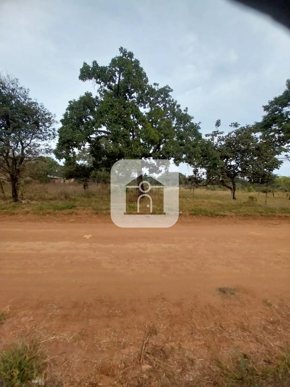Comprar Terreno / Padr&atilde;o em Uberl&acirc;ndia R$ 750.000,00 - Foto 5