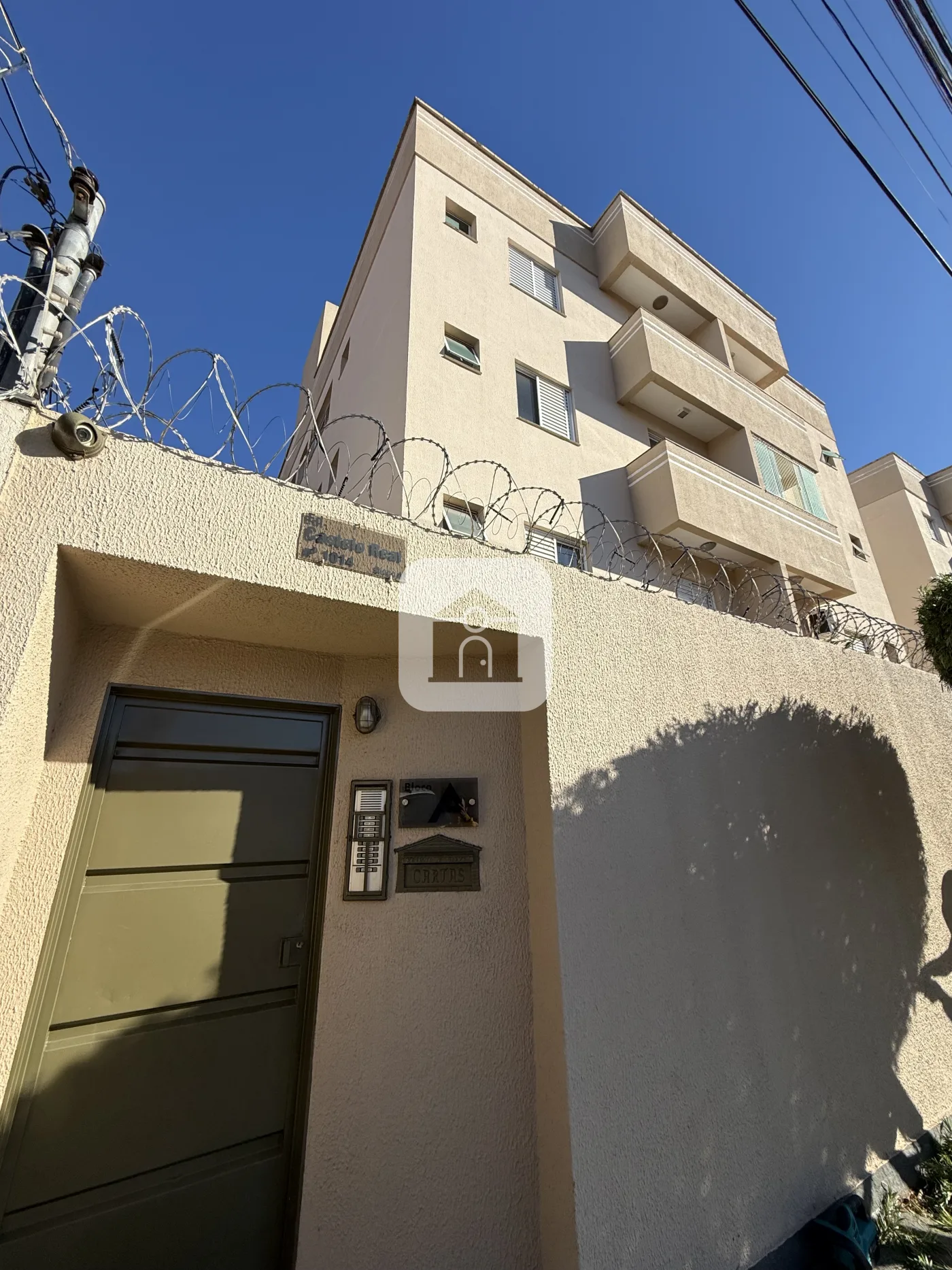 Alugar Apartamento / Padr&atilde;o em Uberl&acirc;ndia R$ 1.350,00 - Foto 1