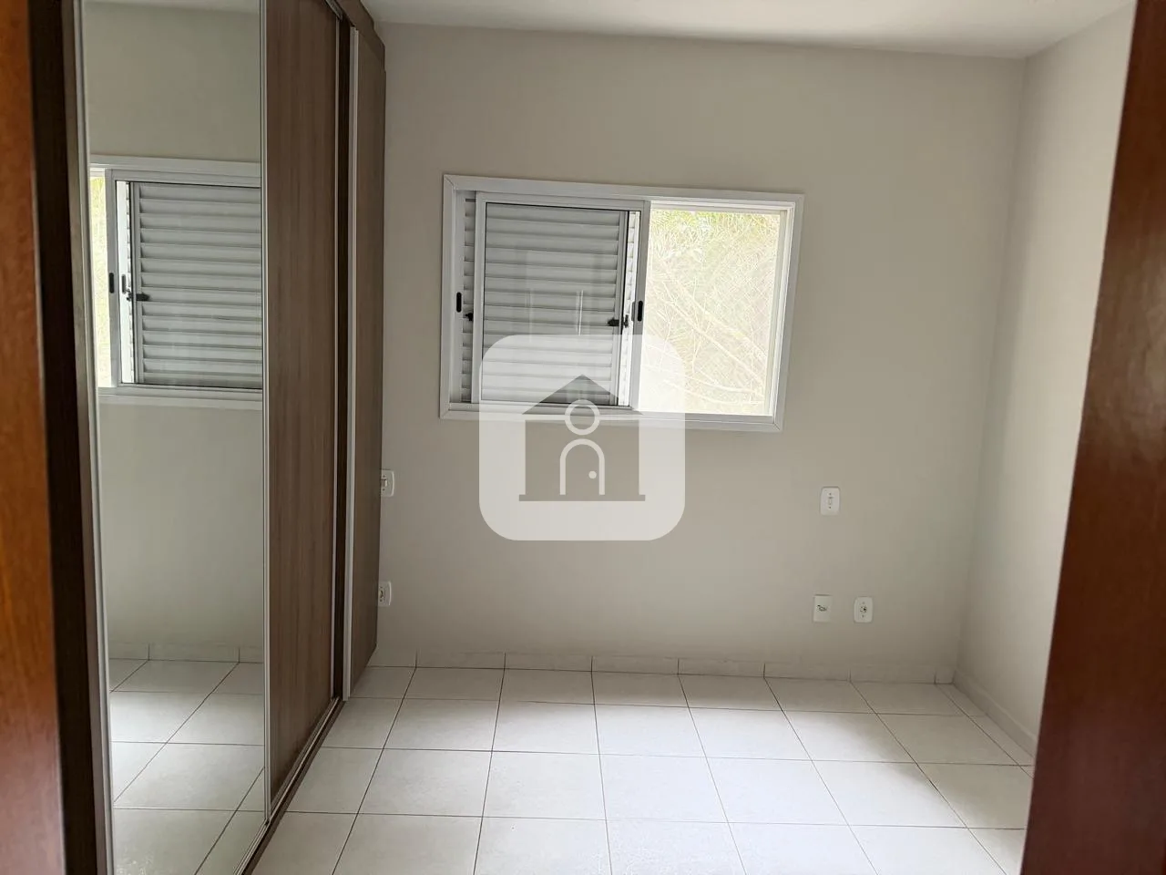 Comprar Apartamento / Padr&atilde;o em Uberl&acirc;ndia R$ 330.000,00 - Foto 16