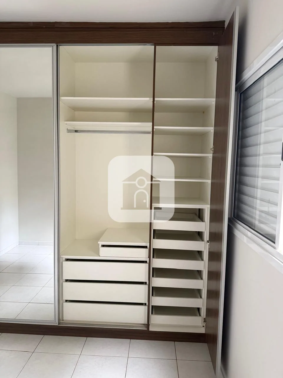 Comprar Apartamento / Padr&atilde;o em Uberl&acirc;ndia R$ 330.000,00 - Foto 15