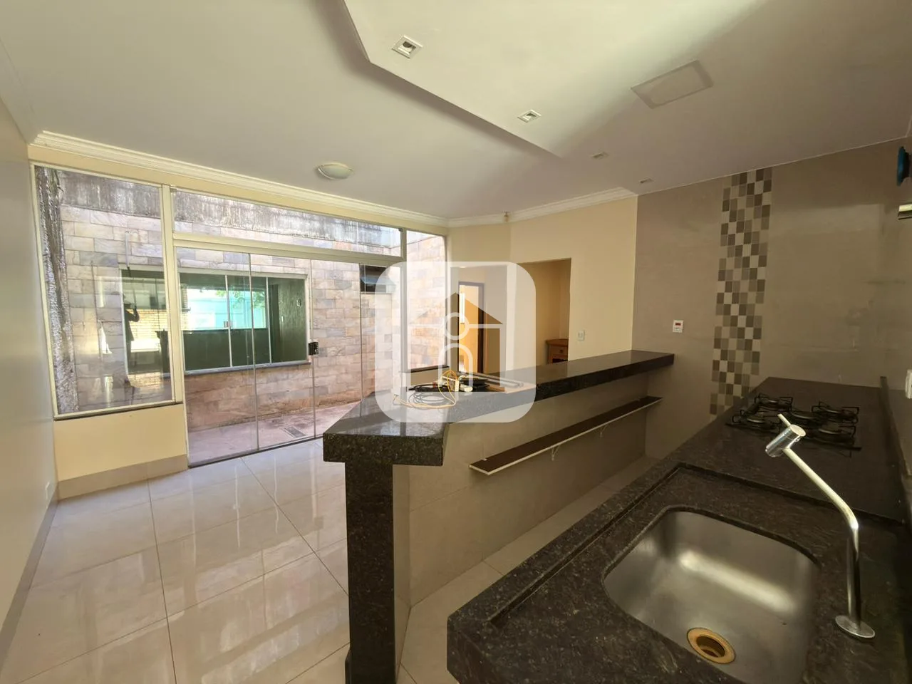 Alugar Casa / Padr&atilde;o em Uberl&acirc;ndia R$ 3.000,00 - Foto 17