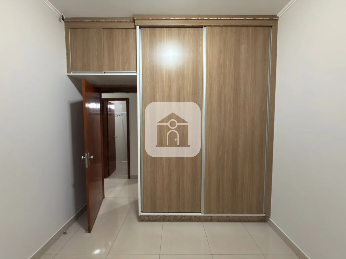 Alugar Casa / Padr&atilde;o em Uberl&acirc;ndia R$ 3.500,00 - Foto 10