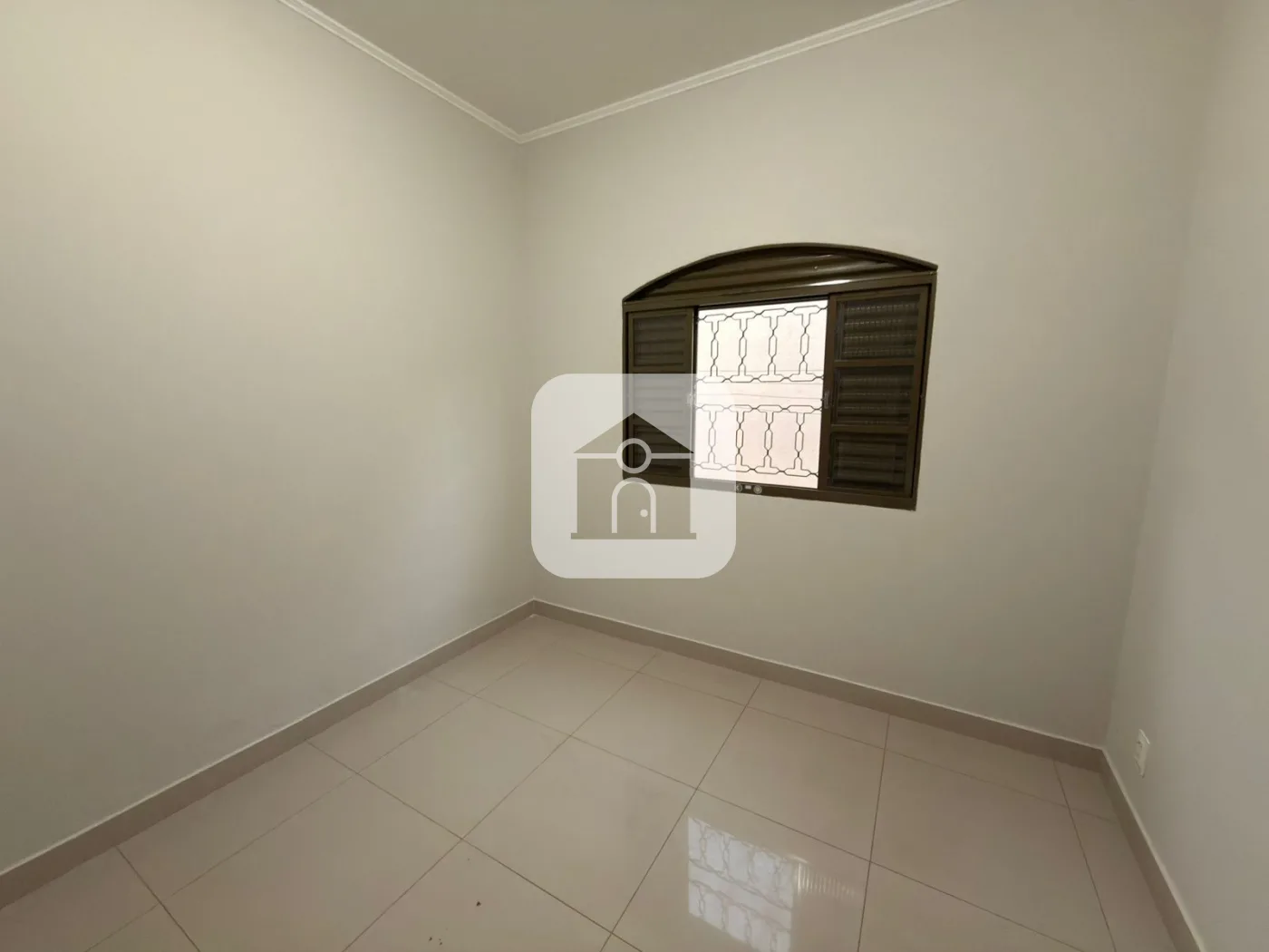 Alugar Casa / Padr&atilde;o em Uberl&acirc;ndia R$ 3.500,00 - Foto 11