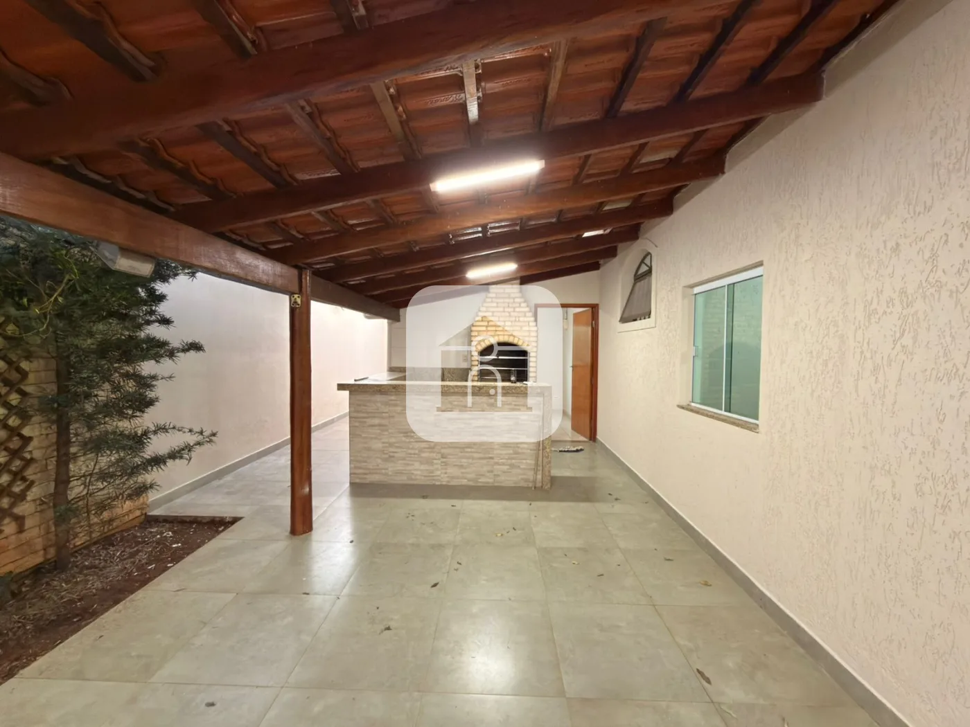 Alugar Casa / Padr&atilde;o em Uberl&acirc;ndia R$ 3.500,00 - Foto 19