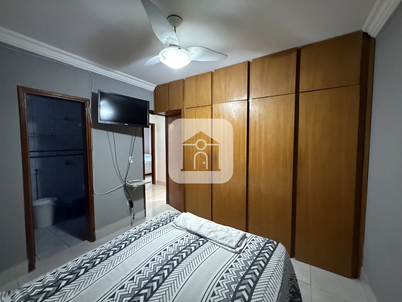 Alugar Casa / Padr&atilde;o em Uberl&acirc;ndia R$ 5.800,00 - Foto 13