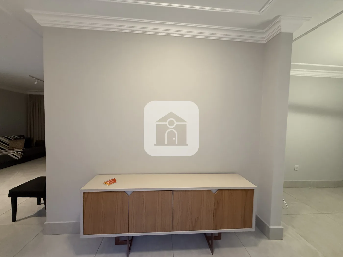 Alugar Casa / Padr&atilde;o em Uberl&acirc;ndia R$ 5.800,00 - Foto 5