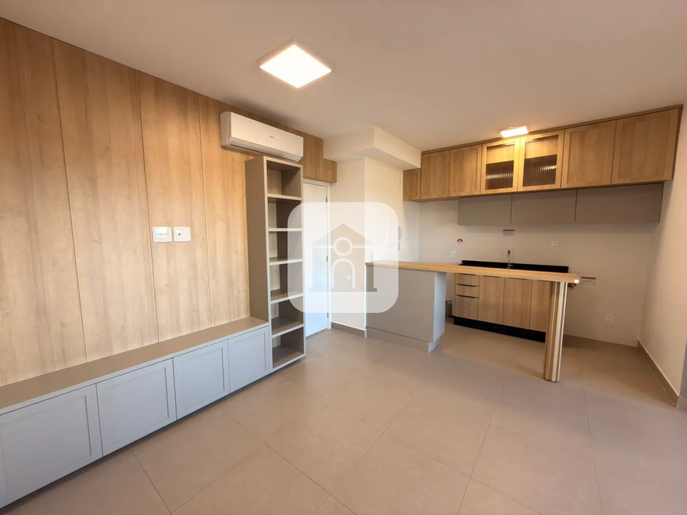 Alugar Apartamento / Padr&atilde;o em Uberl&acirc;ndia R$ 4.000,00 - Foto 2