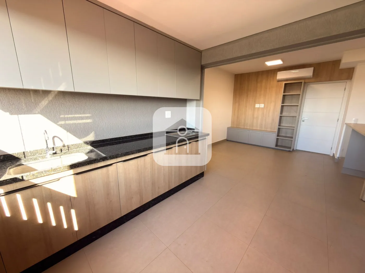 Alugar Apartamento / Padr&atilde;o em Uberl&acirc;ndia R$ 4.000,00 - Foto 3