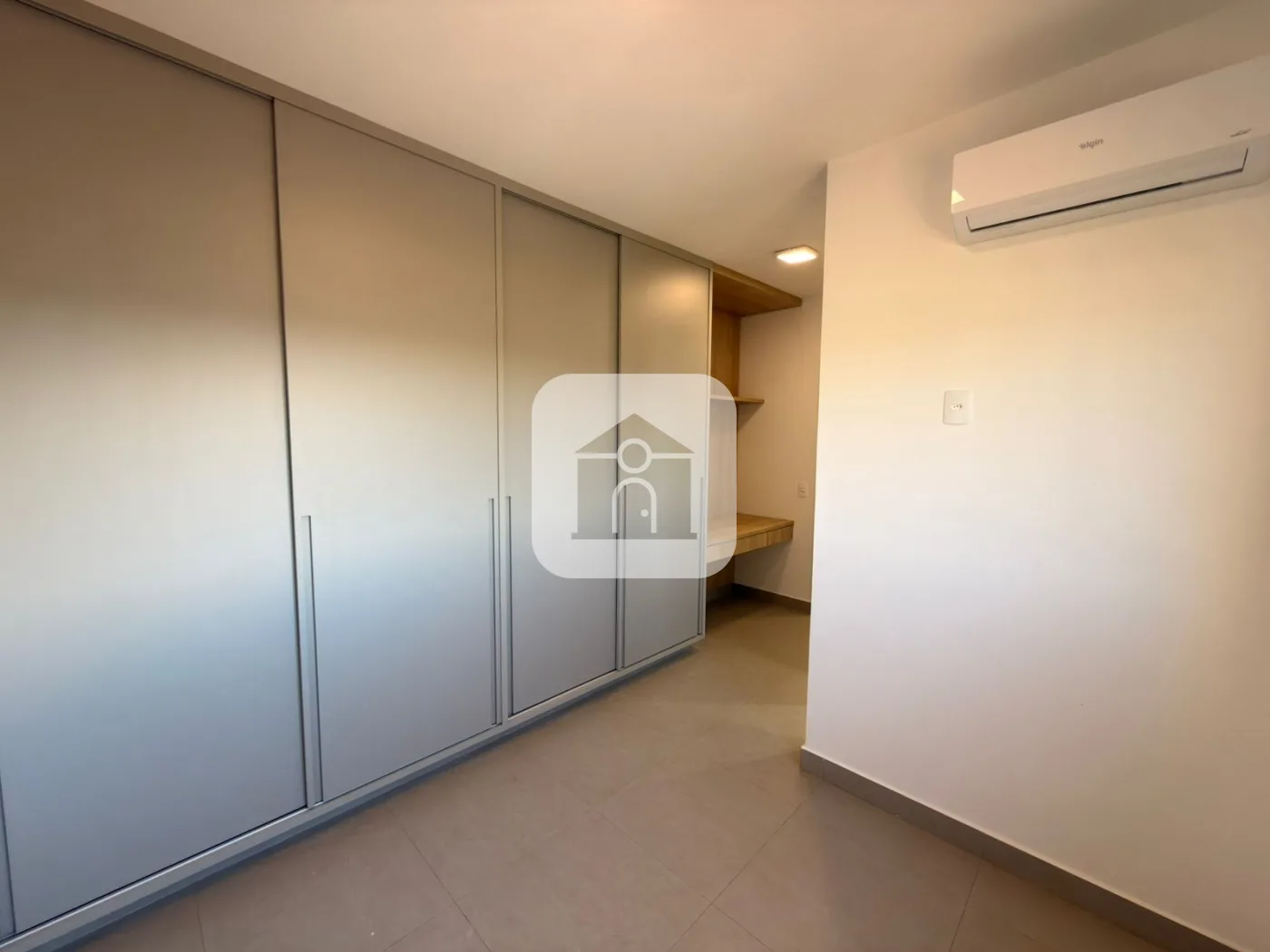 Alugar Apartamento / Padr&atilde;o em Uberl&acirc;ndia R$ 4.000,00 - Foto 10