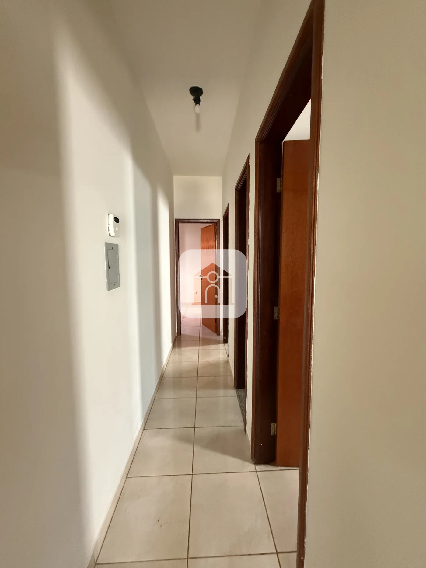 Alugar Casa / Padr&atilde;o em Uberl&acirc;ndia R$ 3.500,00 - Foto 7