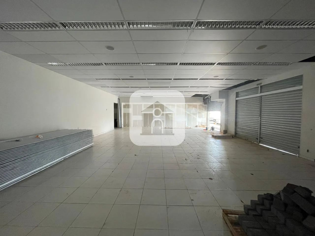 Alugar Comercial / Loja em Uberl&acirc;ndia R$ 21.000,00 - Foto 3
