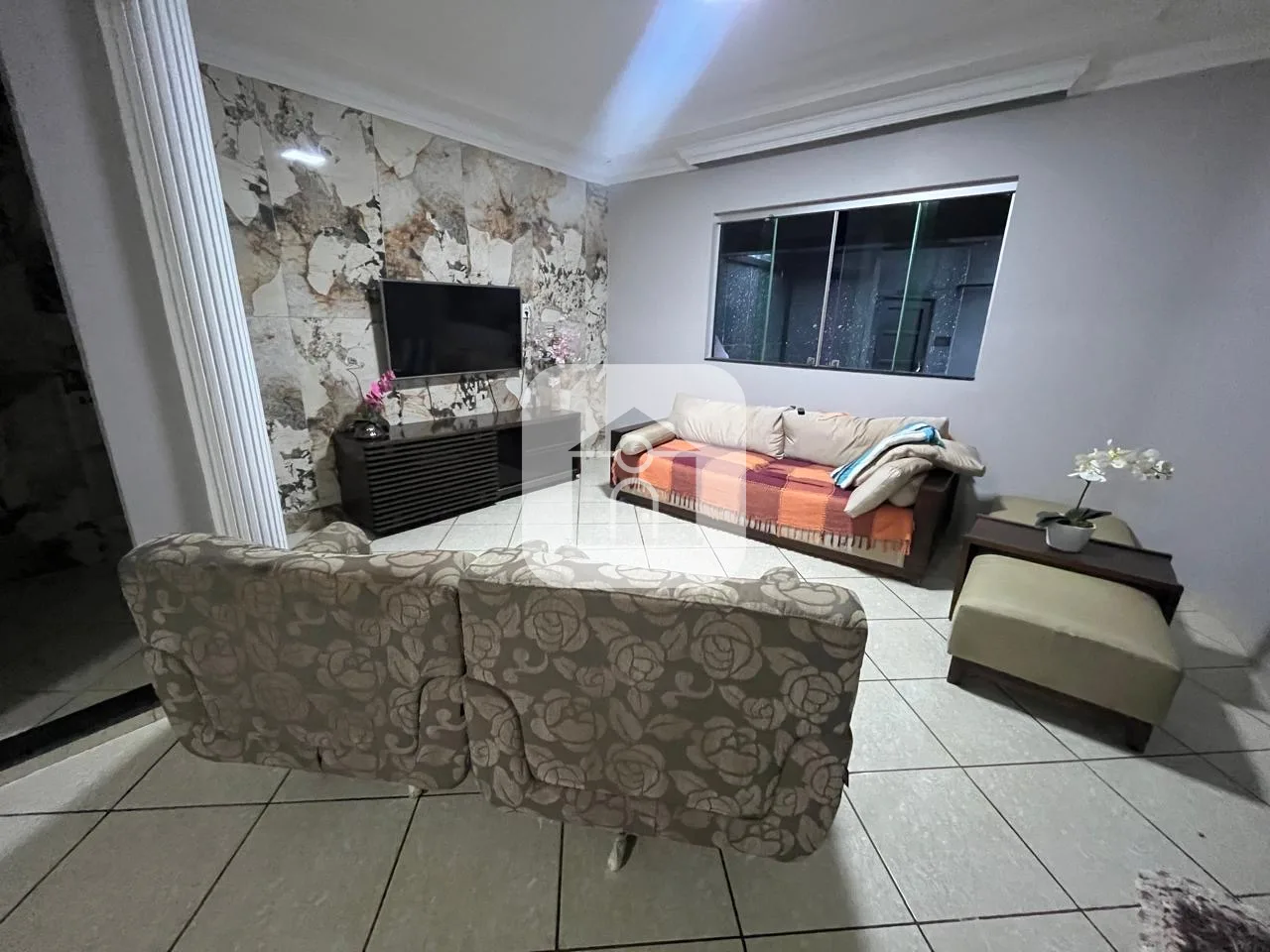 Comprar Casa / Padr&atilde;o em Uberl&acirc;ndia R$ 700.000,00 - Foto 1