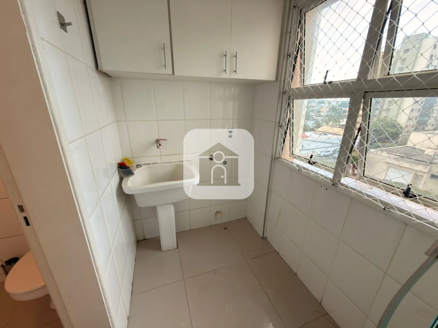 Alugar Apartamento / Padr&atilde;o em Uberlandia R$ 3.000,00 - Foto 6