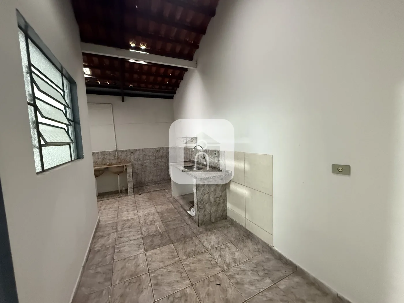 Alugar Casa / Padr&atilde;o em Uberl&acirc;ndia R$ 1.700,00 - Foto 11