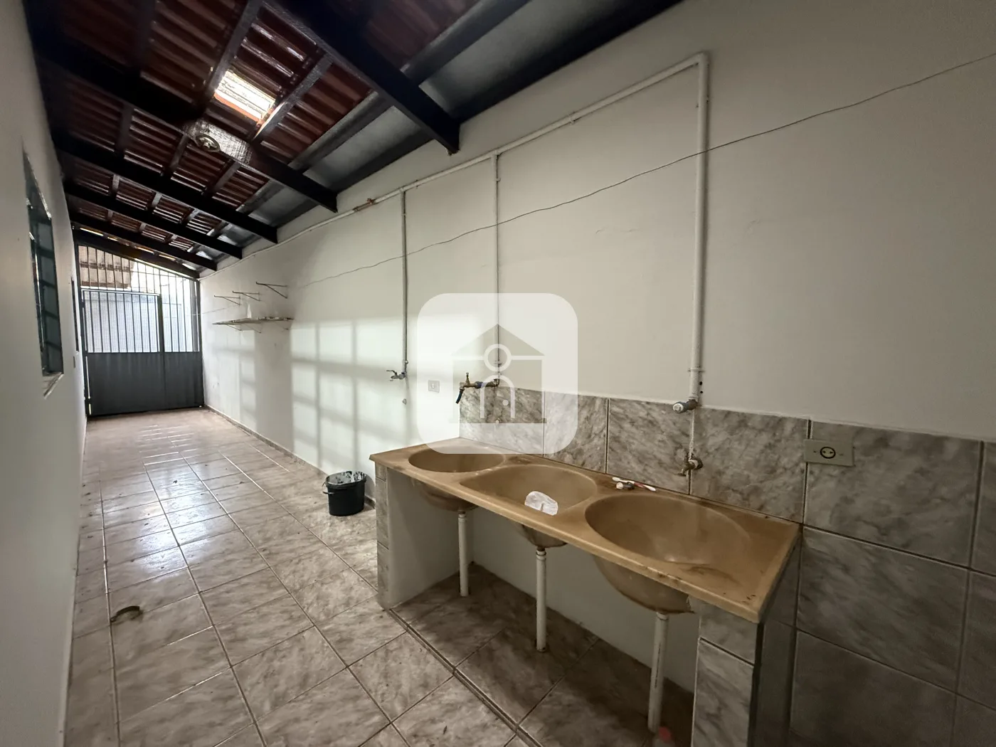 Alugar Casa / Padr&atilde;o em Uberl&acirc;ndia R$ 1.700,00 - Foto 12