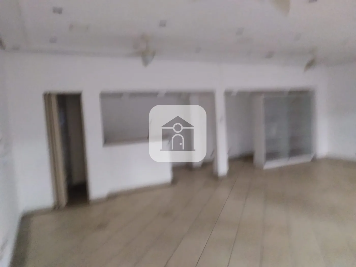 Alugar Comercial / Loja em Uberl&acirc;ndia R$ 1.400,00 - Foto 6