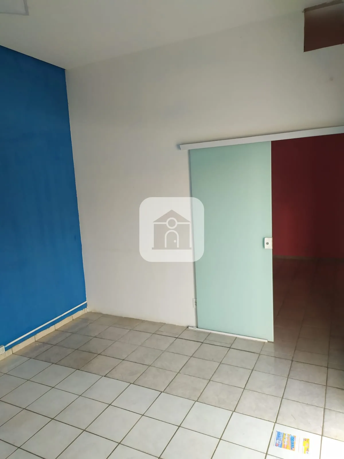Alugar Comercial / Loja em Uberl&acirc;ndia R$ 1.600,00 - Foto 3