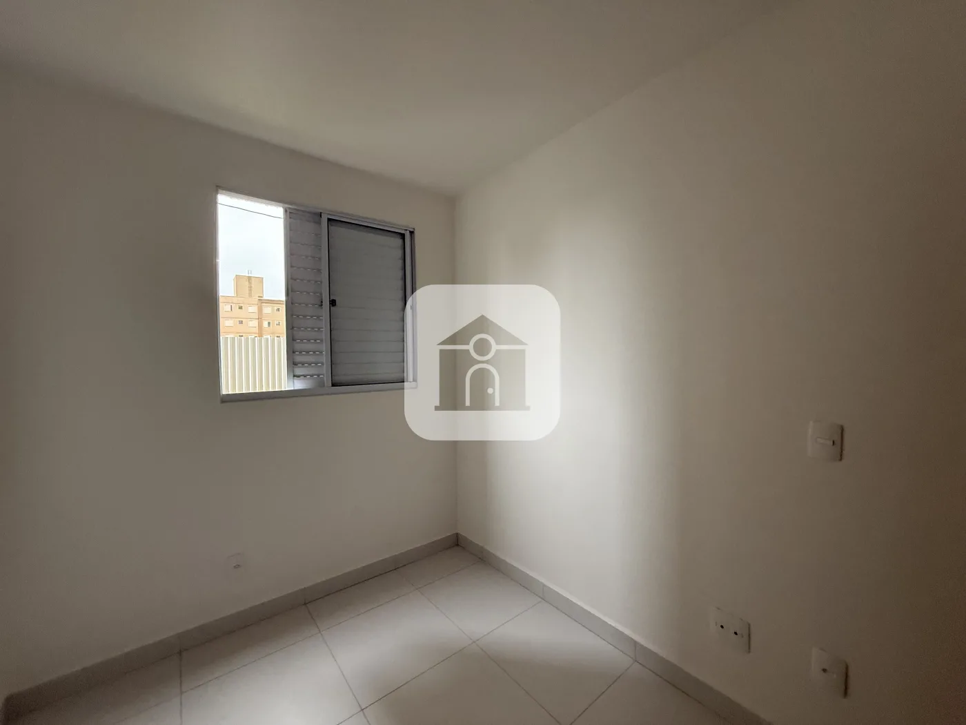 Alugar Apartamento / Padr&atilde;o em Uberl&acirc;ndia R$ 1.600,00 - Foto 9