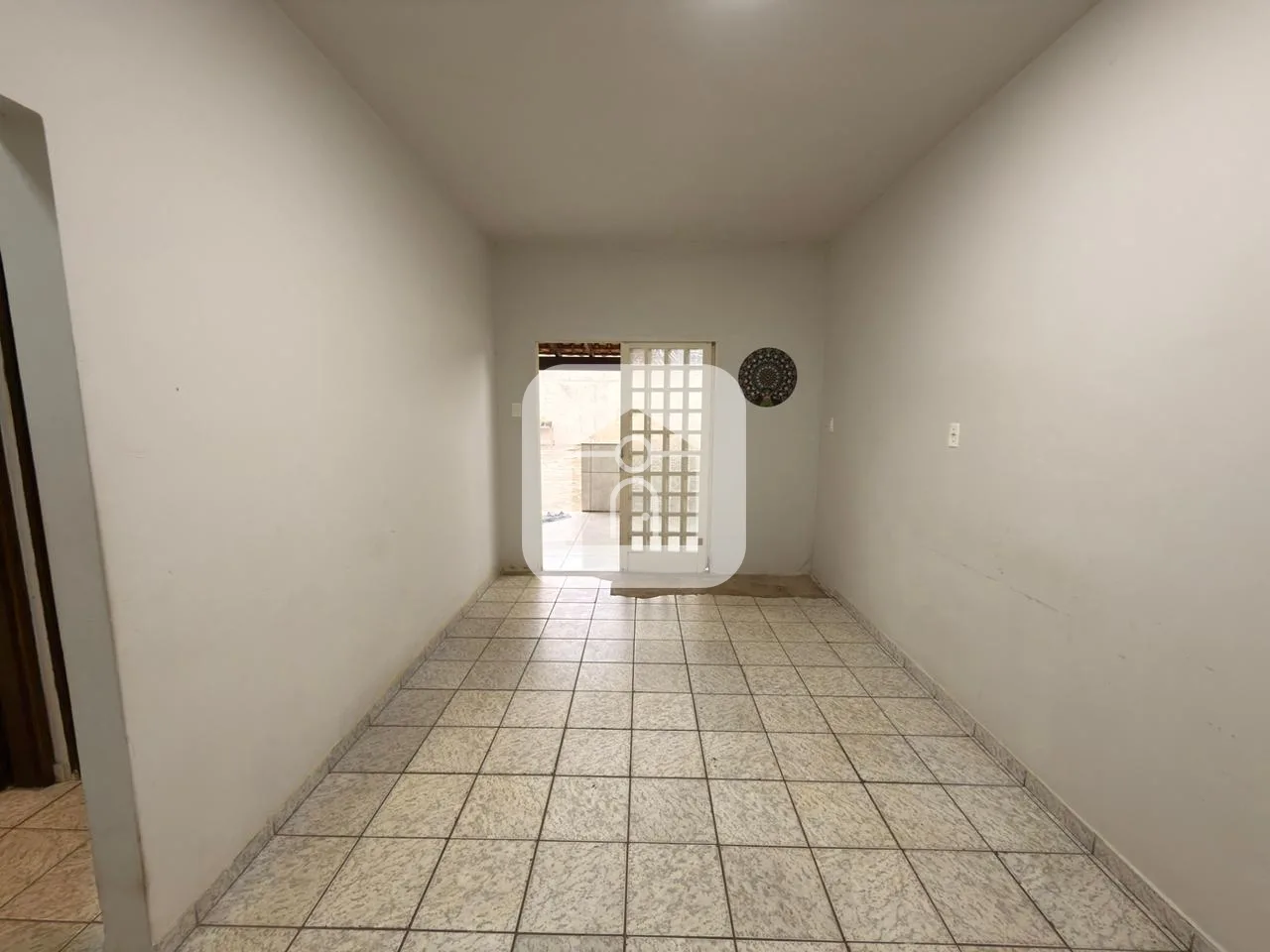 Alugar Casa / Padr&atilde;o em Uberl&acirc;ndia R$ 2.500,00 - Foto 2