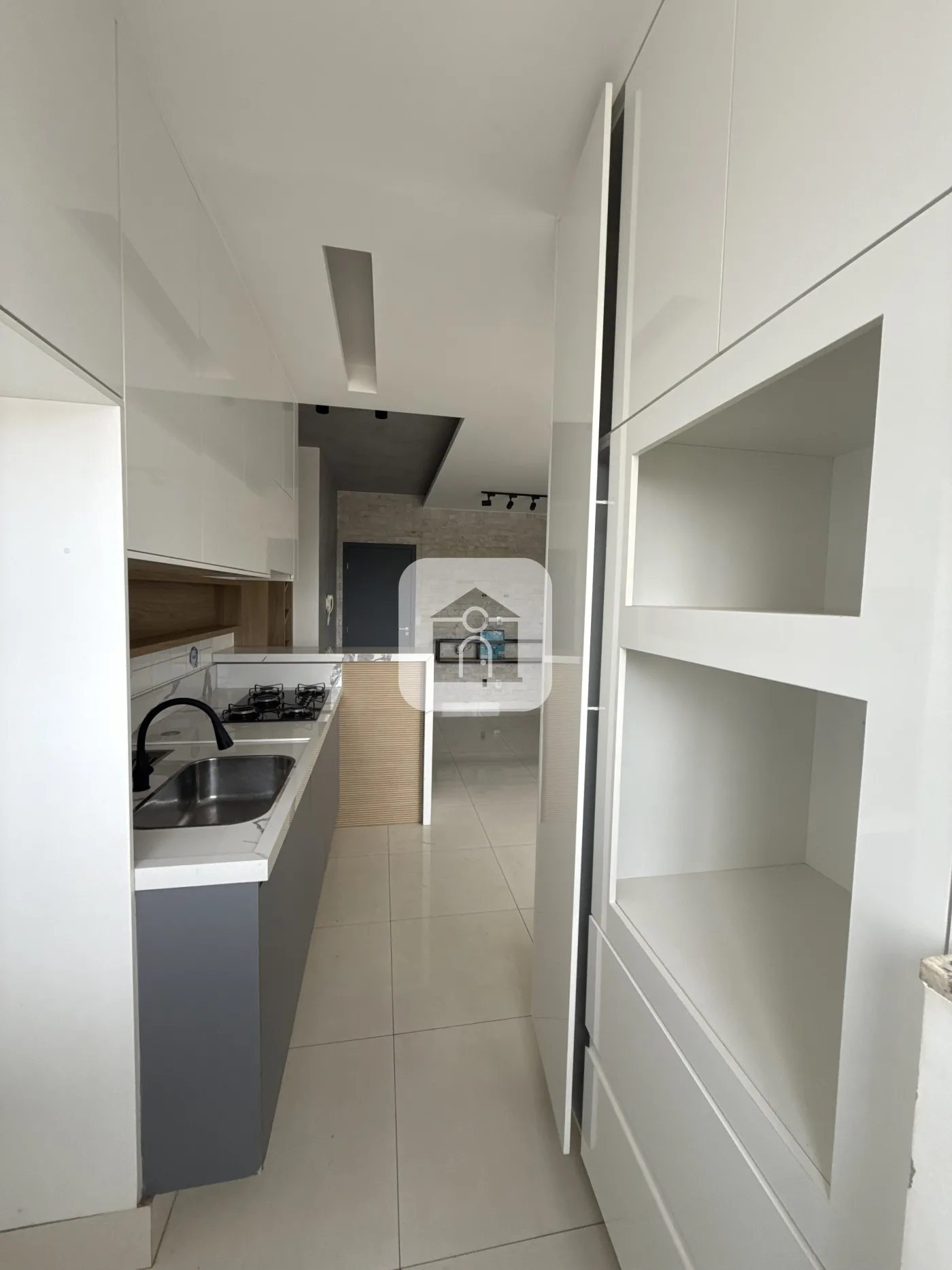 Alugar Apartamento / Padr&atilde;o em Uberl&acirc;ndia R$ 2.100,00 - Foto 8