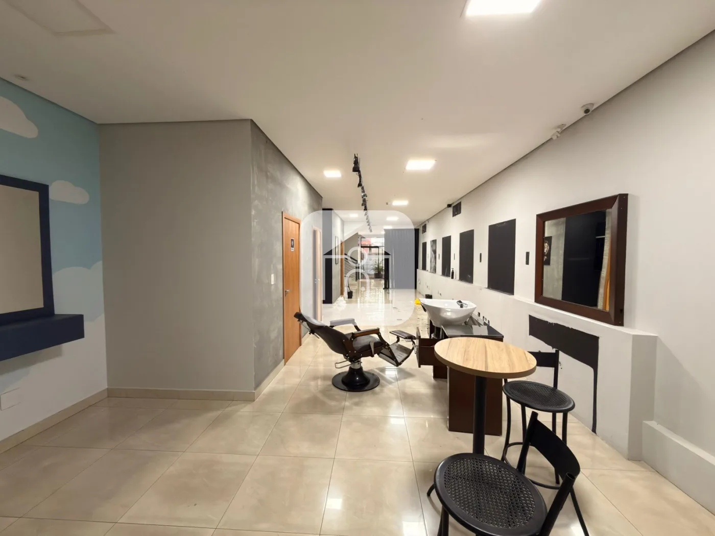Alugar Comercial / Loja Condom&iacute;nio em Uberl&acirc;ndia R$ 8.000,00 - Foto 9
