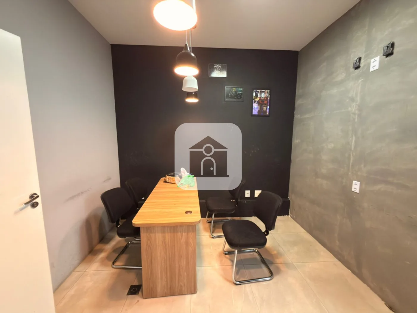Alugar Comercial / Loja Condom&iacute;nio em Uberl&acirc;ndia R$ 8.000,00 - Foto 10