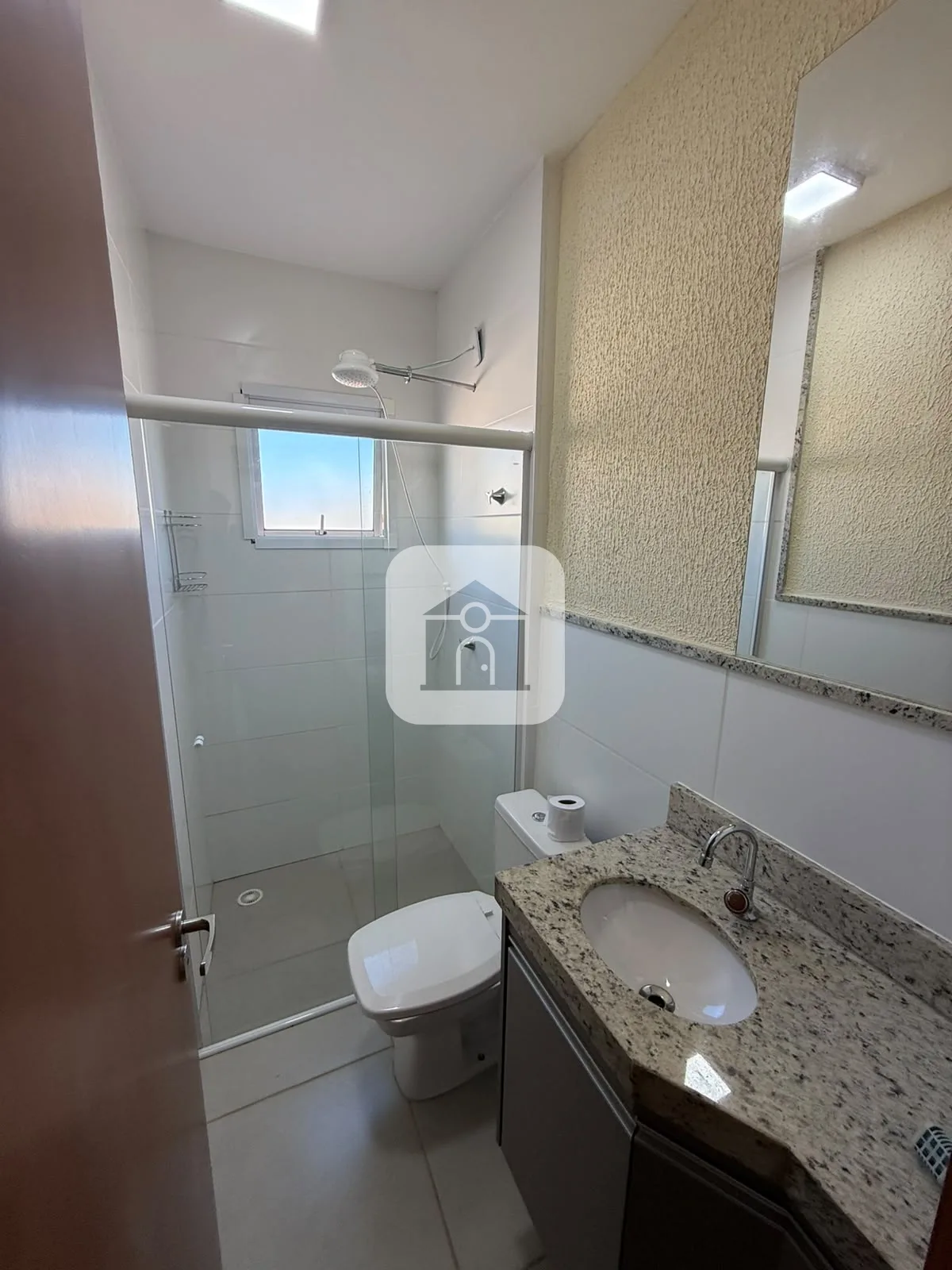 Alugar Apartamento / Padr&atilde;o em Araguari R$ 1.850,00 - Foto 7
