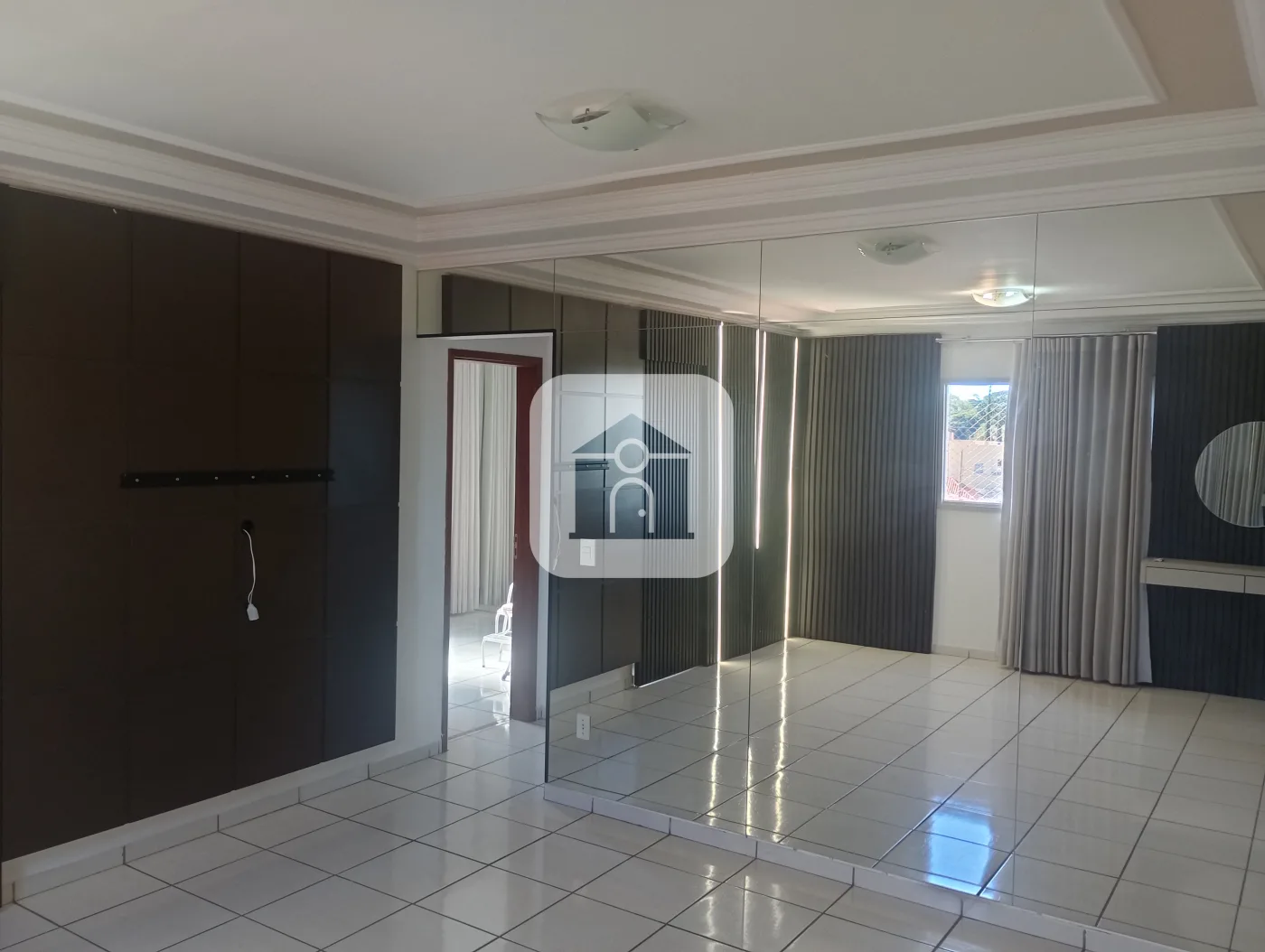 Alugar Apartamento / Padr&atilde;o em Uberl&acirc;ndia R$ 1.700,00 - Foto 3
