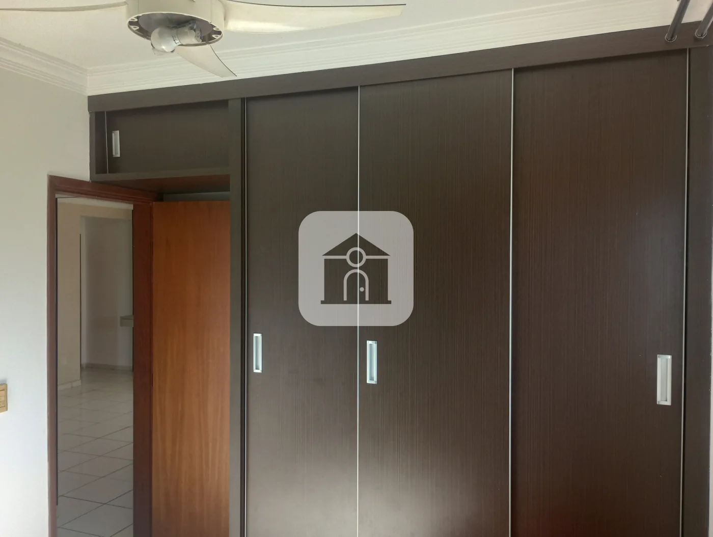 Alugar Apartamento / Padr&atilde;o em Uberl&acirc;ndia R$ 1.700,00 - Foto 14