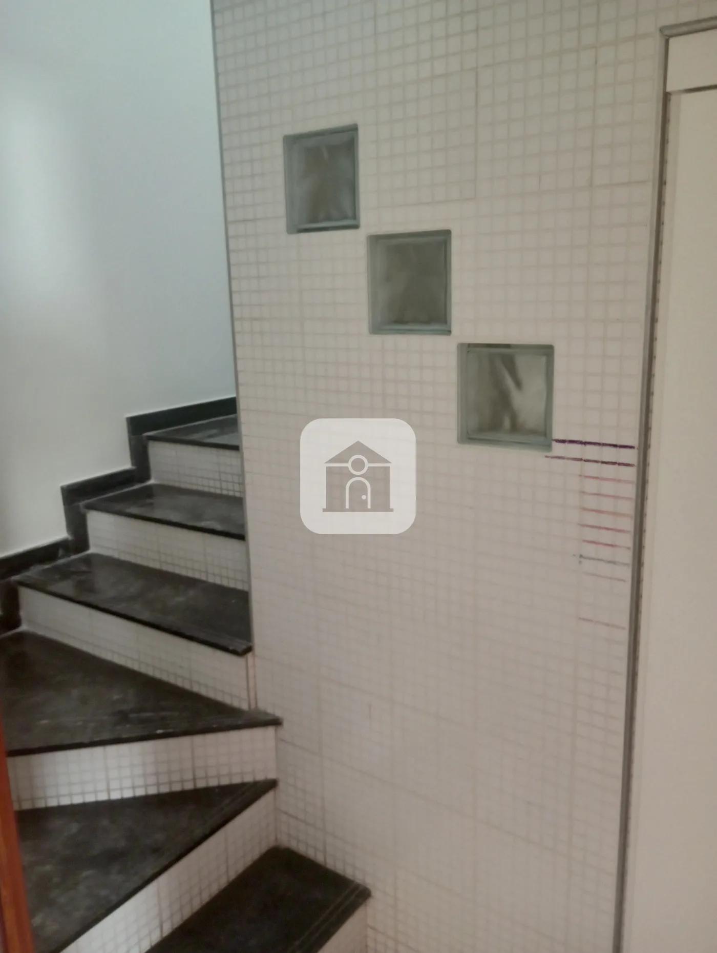 Alugar Casa / Sobrado em Uberl&acirc;ndia R$ 9.000,00 - Foto 6