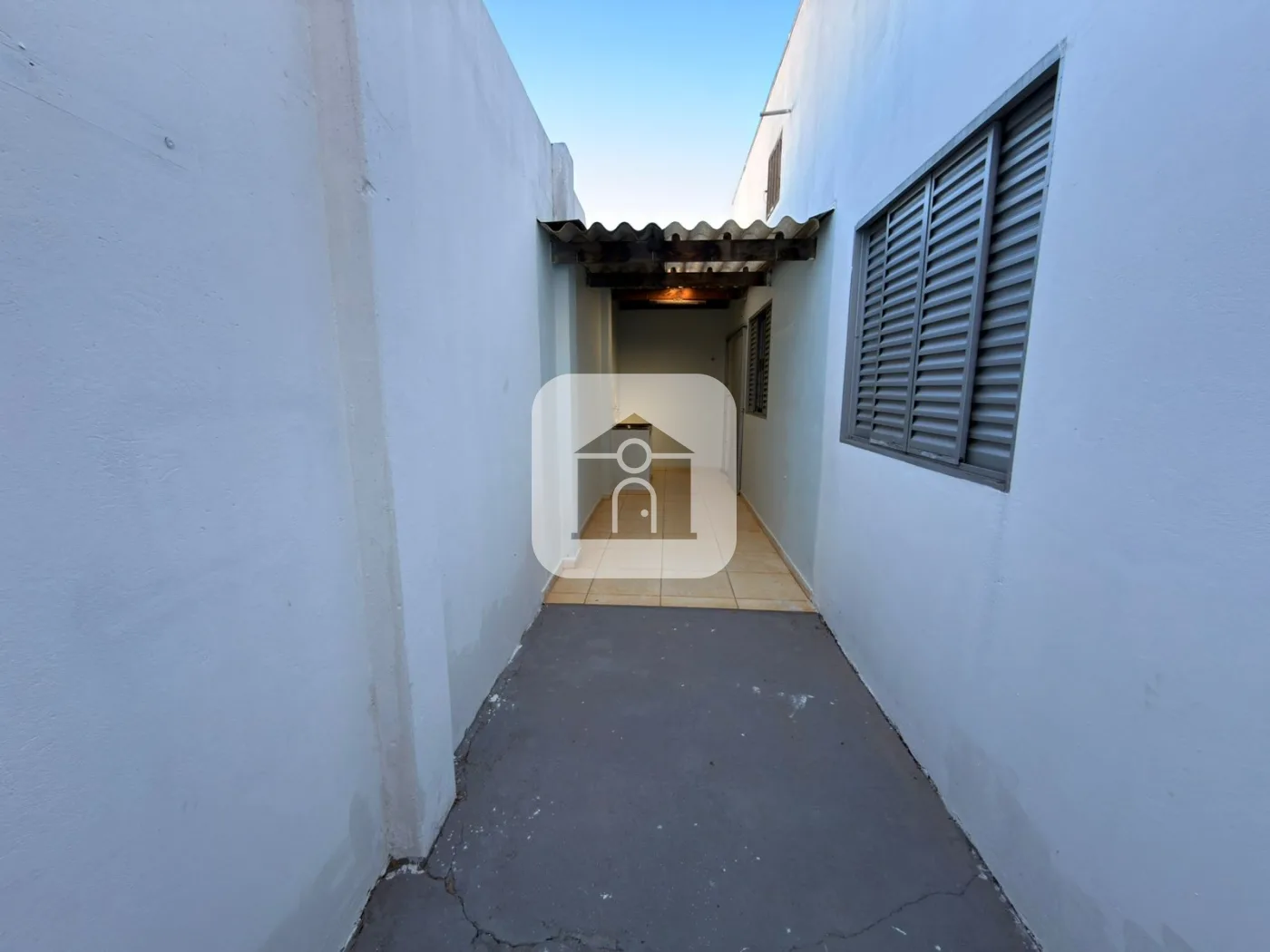 Alugar Casa / Padr&atilde;o em Uberl&acirc;ndia R$ 2.200,00 - Foto 21
