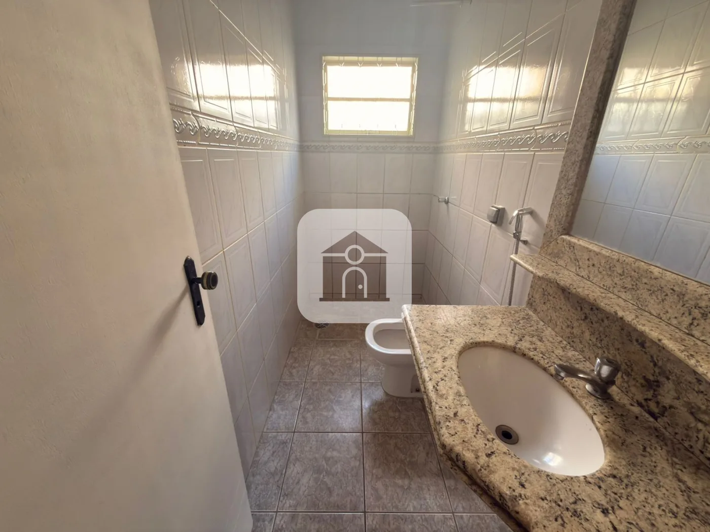 Alugar Casa / Padr&atilde;o em Uberl&acirc;ndia R$ 2.200,00 - Foto 15