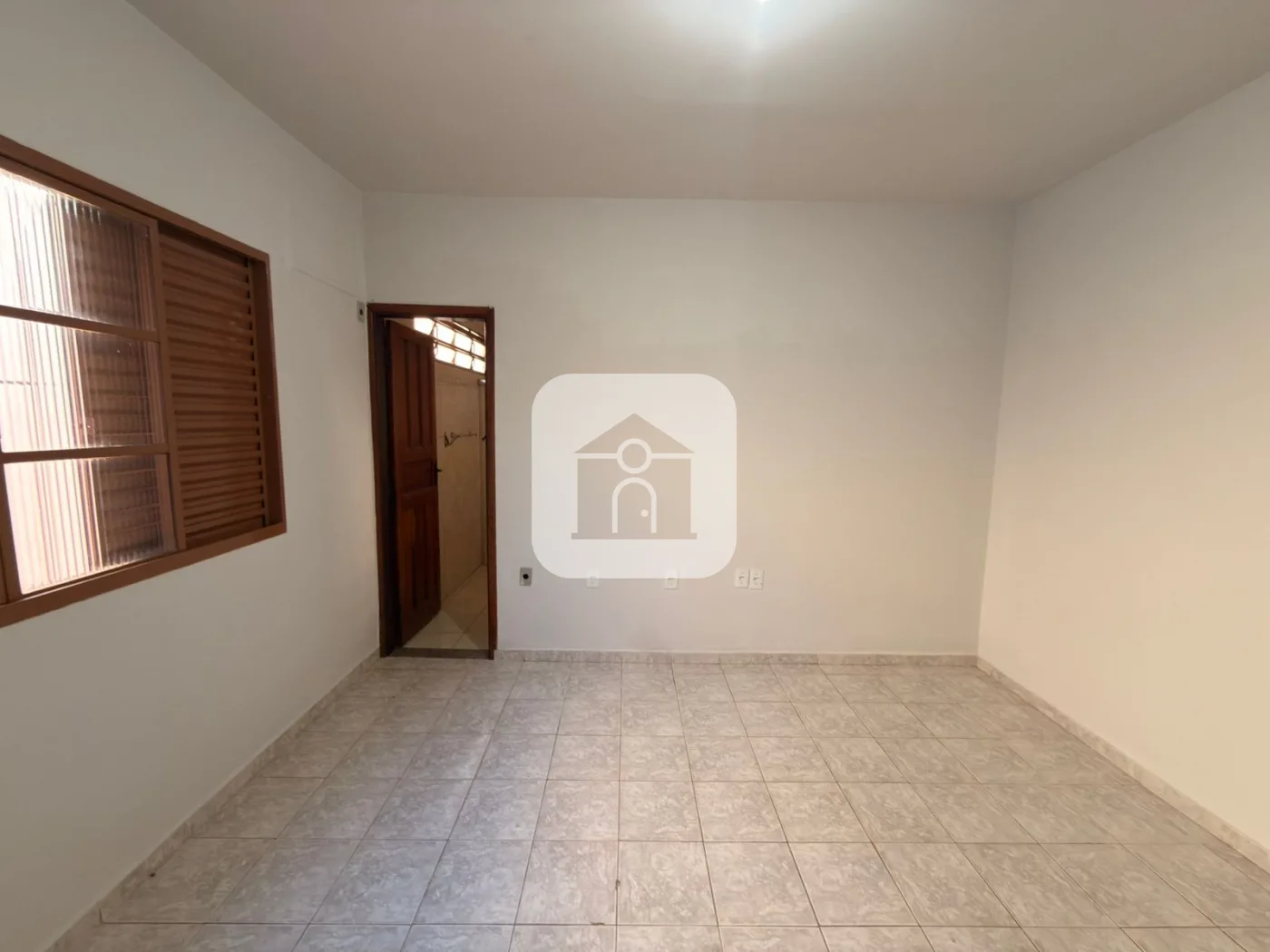 Alugar Casa / Padr&atilde;o em Uberl&acirc;ndia R$ 3.200,00 - Foto 7