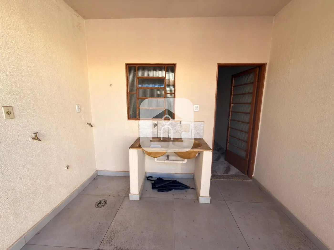 Alugar Casa / Padr&atilde;o em Uberl&acirc;ndia R$ 3.200,00 - Foto 13