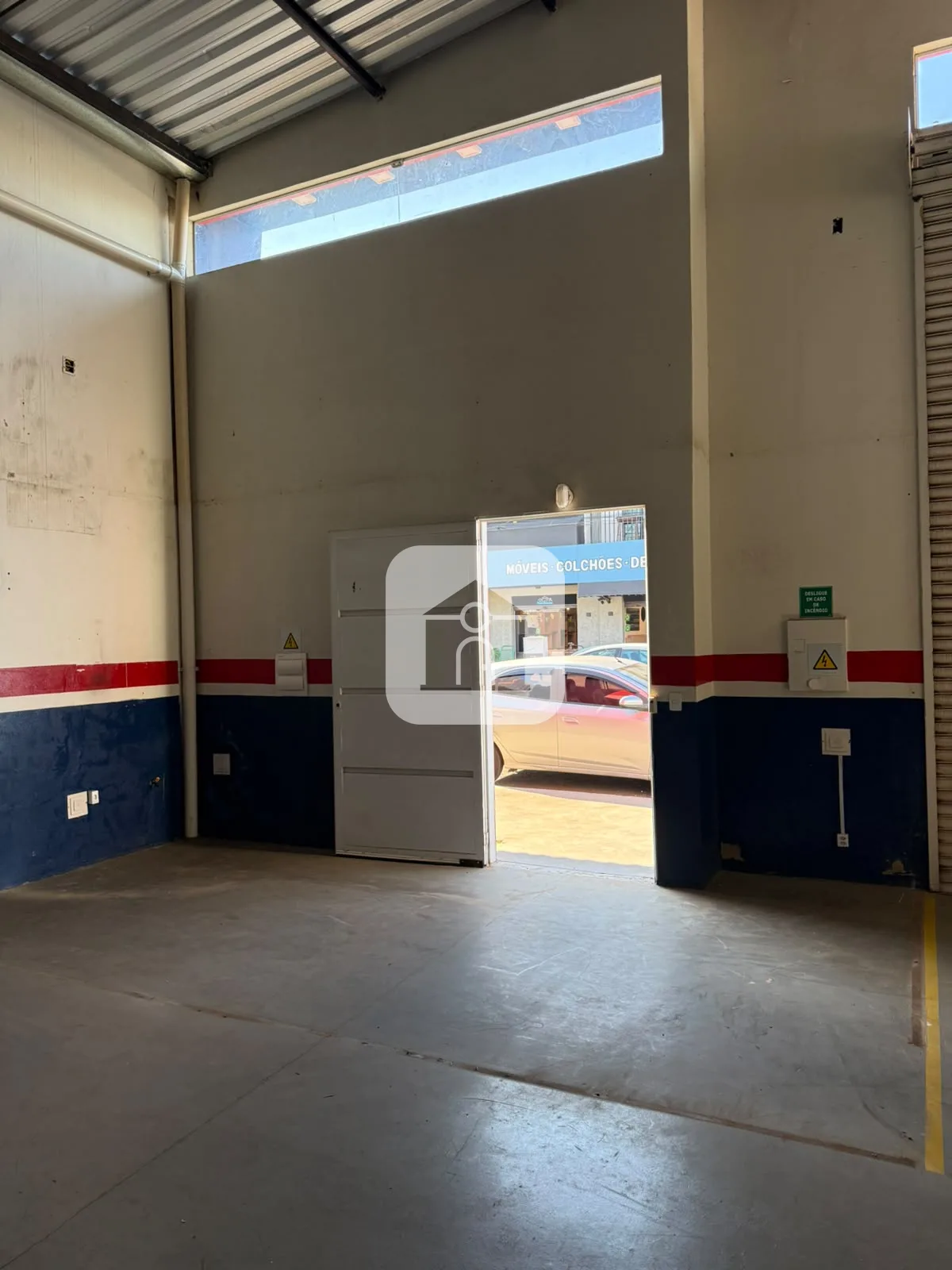 Alugar Comercial / Barrac&atilde;o em Araguari R$ 4.900,00 - Foto 10