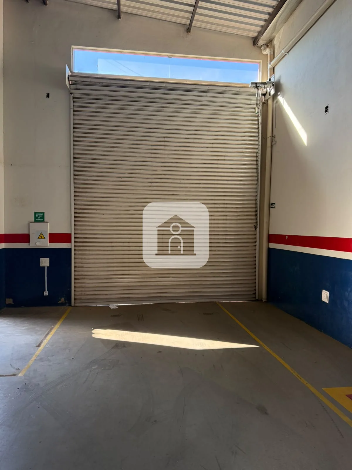 Alugar Comercial / Barrac&atilde;o em Araguari R$ 4.900,00 - Foto 9
