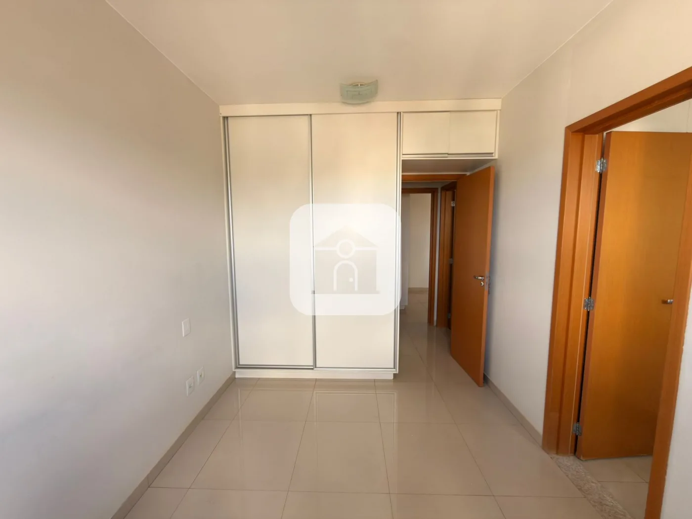Alugar Apartamento / Padr&atilde;o em Uberlandia R$ 2.600,00 - Foto 12