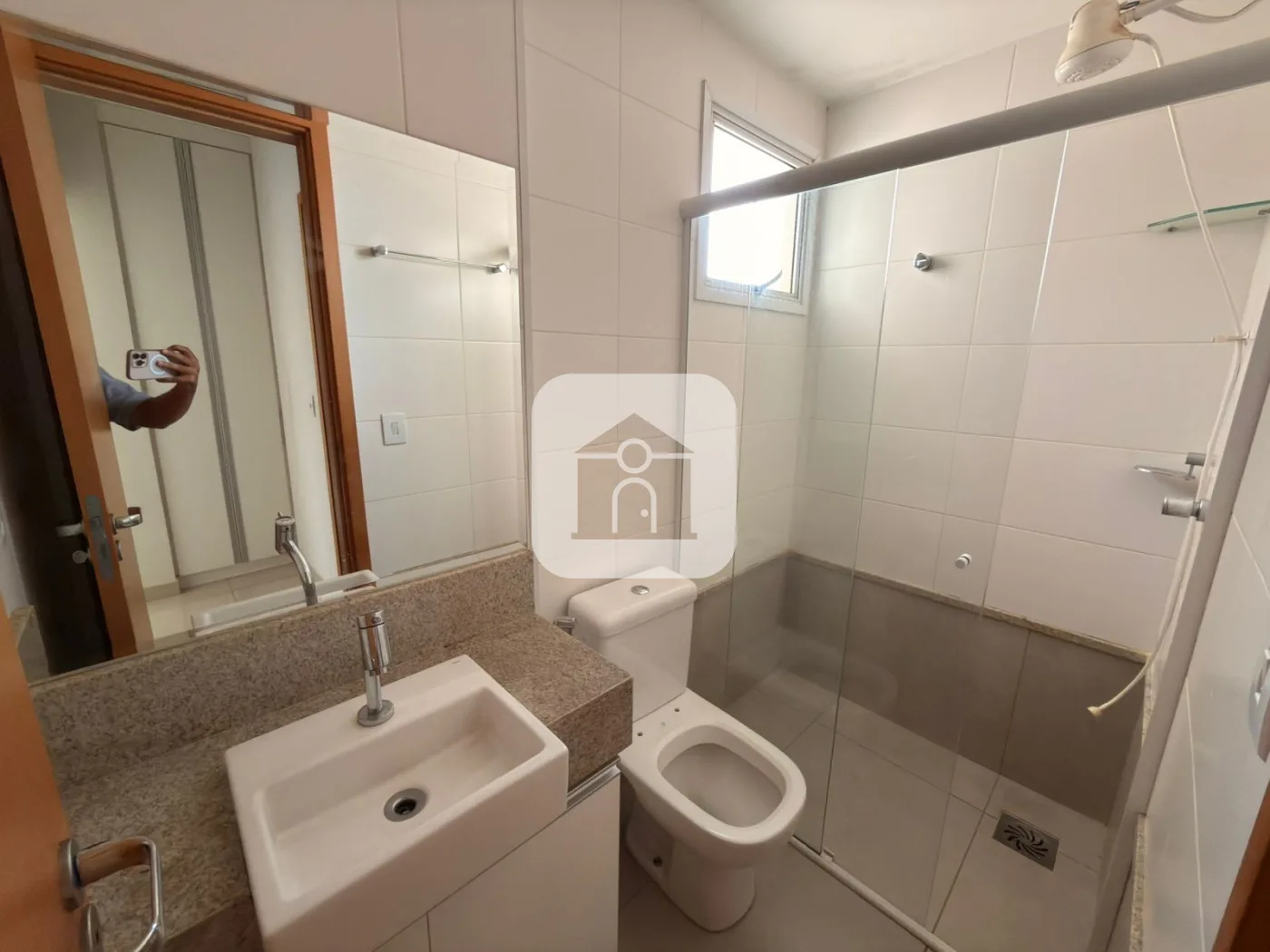 Alugar Apartamento / Padr&atilde;o em Uberlandia R$ 2.600,00 - Foto 18