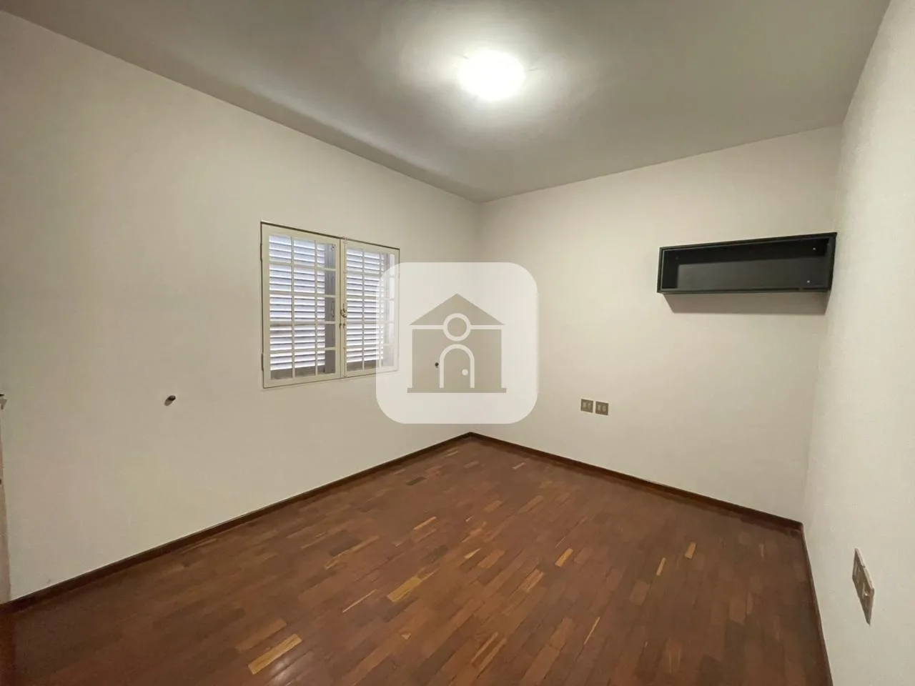 Alugar Casa / Padr&atilde;o em Uberl&acirc;ndia R$ 4.900,00 - Foto 13