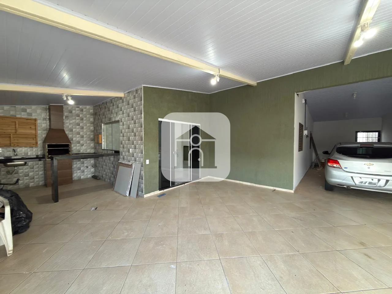 Alugar Casa / Padr&atilde;o em Uberl&acirc;ndia R$ 3.000,00 - Foto 1