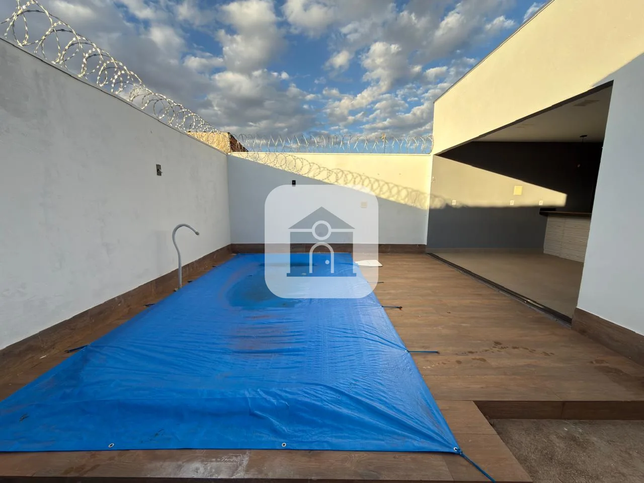 Alugar Casa / Padr&atilde;o em Uberl&acirc;ndia R$ 3.000,00 - Foto 24