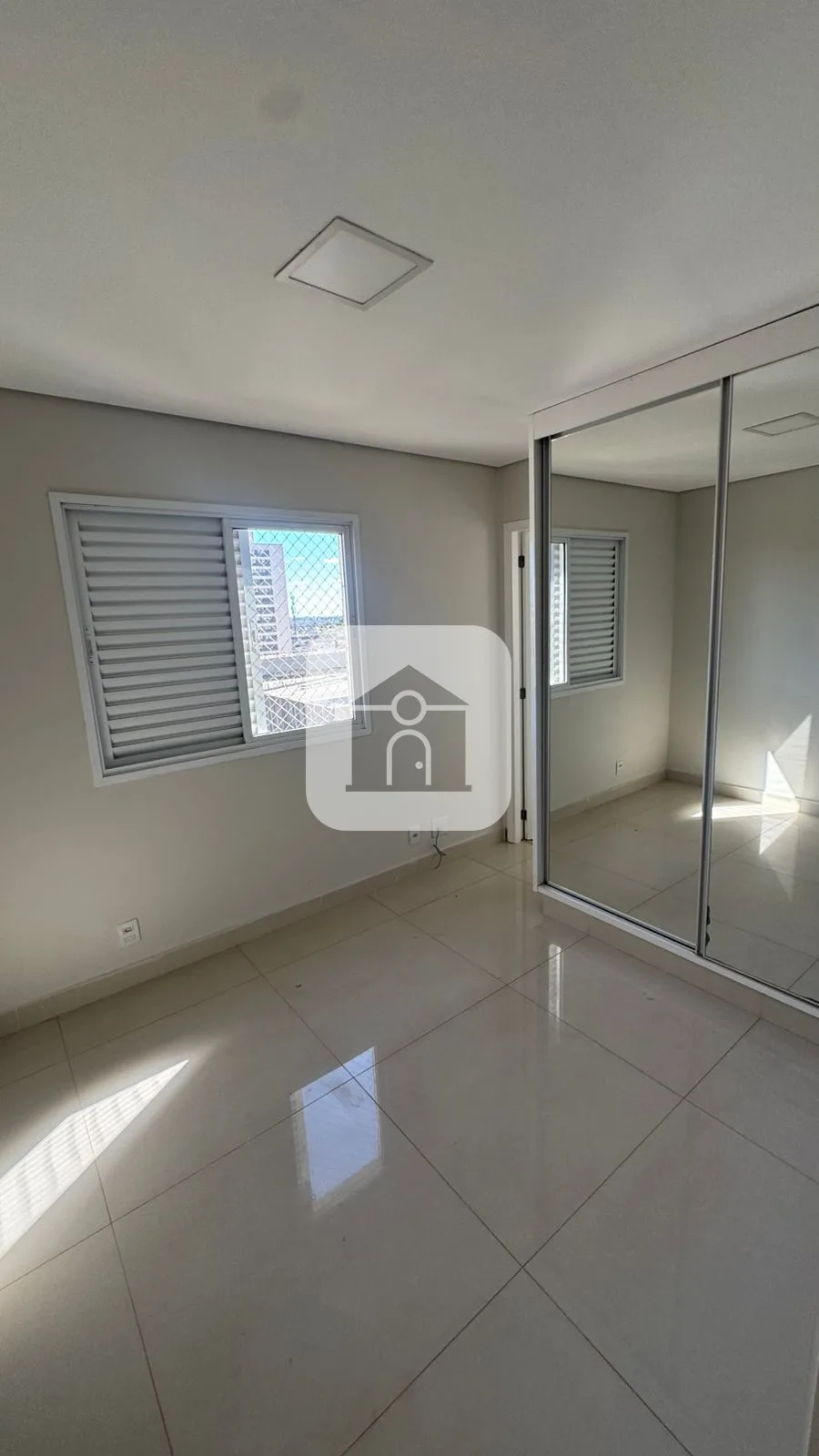 Alugar Apartamento / Padr&atilde;o em Uberl&acirc;ndia R$ 5.200,00 - Foto 9