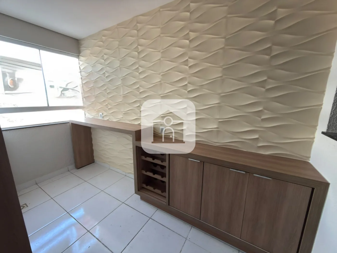 Alugar Apartamento / Padr&atilde;o em Uberlandia R$ 2.200,00 - Foto 8