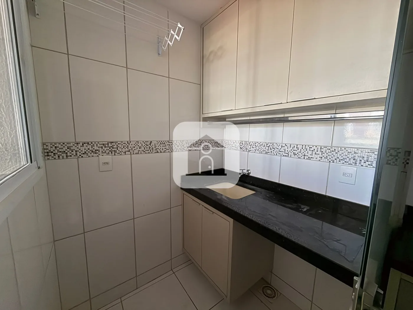Alugar Apartamento / Padr&atilde;o em Uberlandia R$ 2.200,00 - Foto 20
