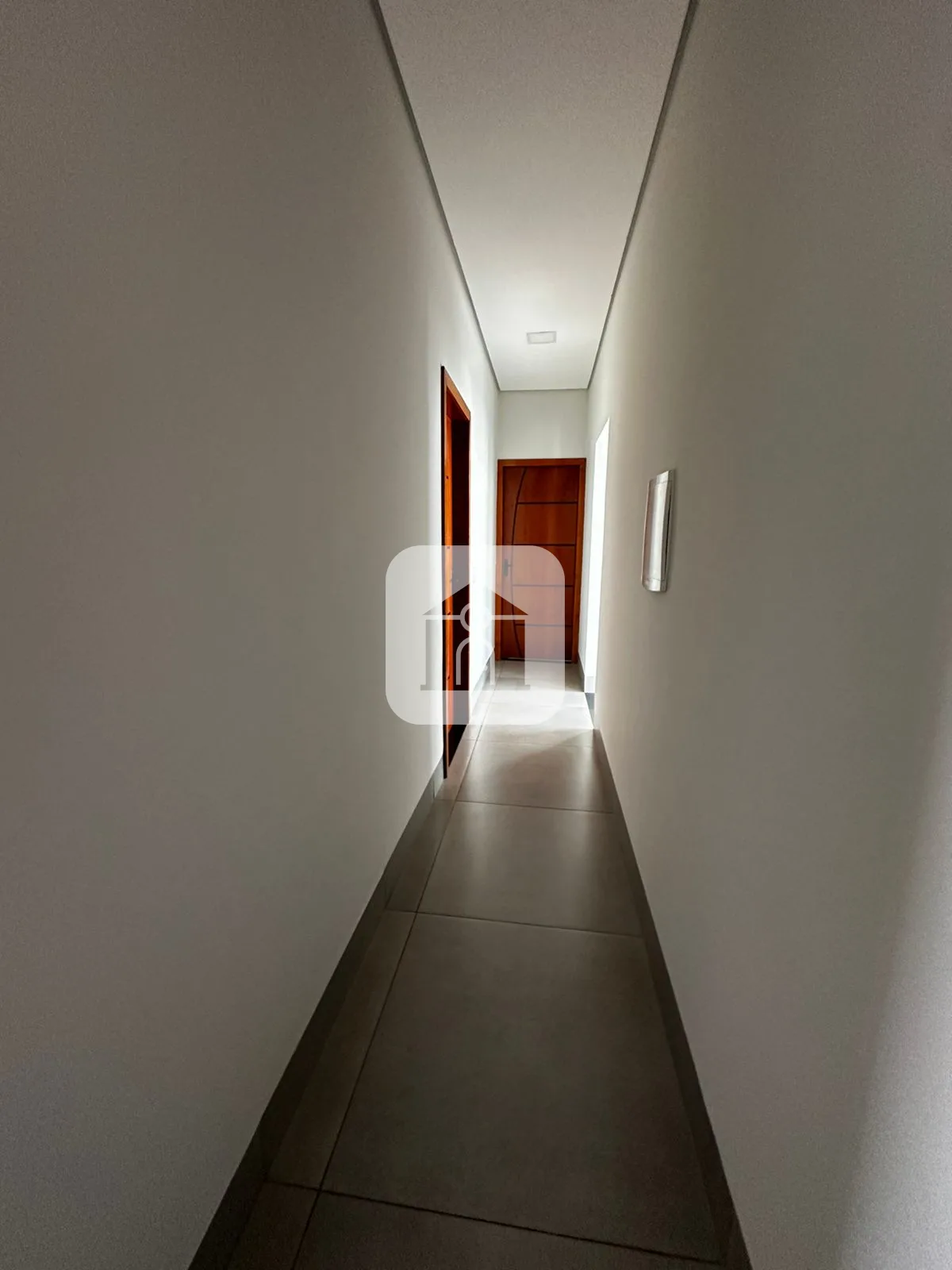 Alugar Casa / Padr&atilde;o em Uberl&acirc;ndia R$ 6.000,00 - Foto 7