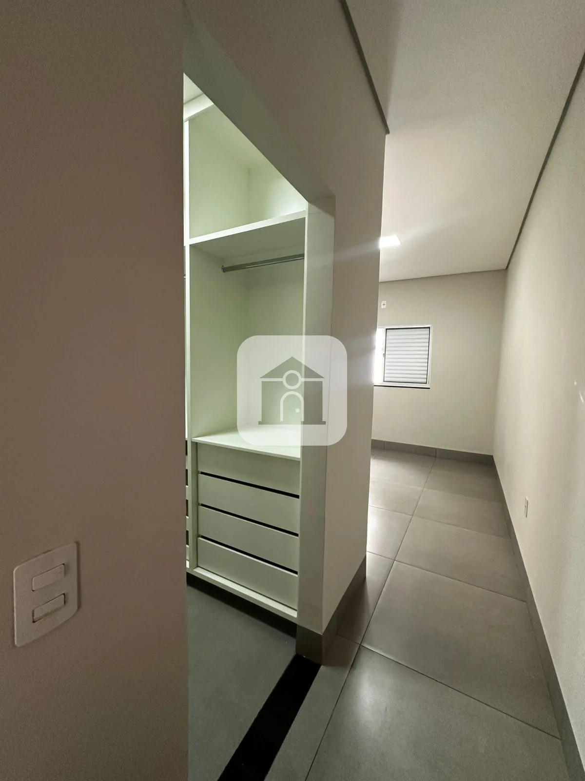 Alugar Casa / Padr&atilde;o em Uberl&acirc;ndia R$ 6.000,00 - Foto 10